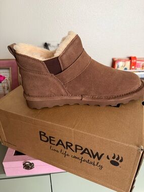 BearPaw Brown Traction-Pattern Rubber Sole Boot